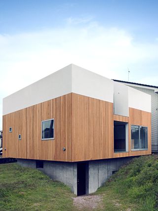 Kumagaya House, Saitama, Japan by Hiroo Okubo / Chop+Archi