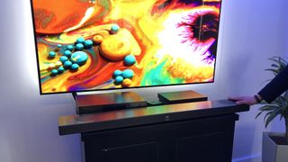 LG SL9YG review