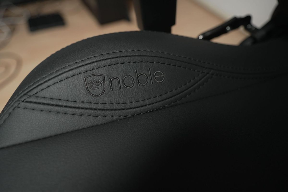 Noblechair Epic TX Black Edition