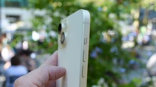 iPhone 15 review images