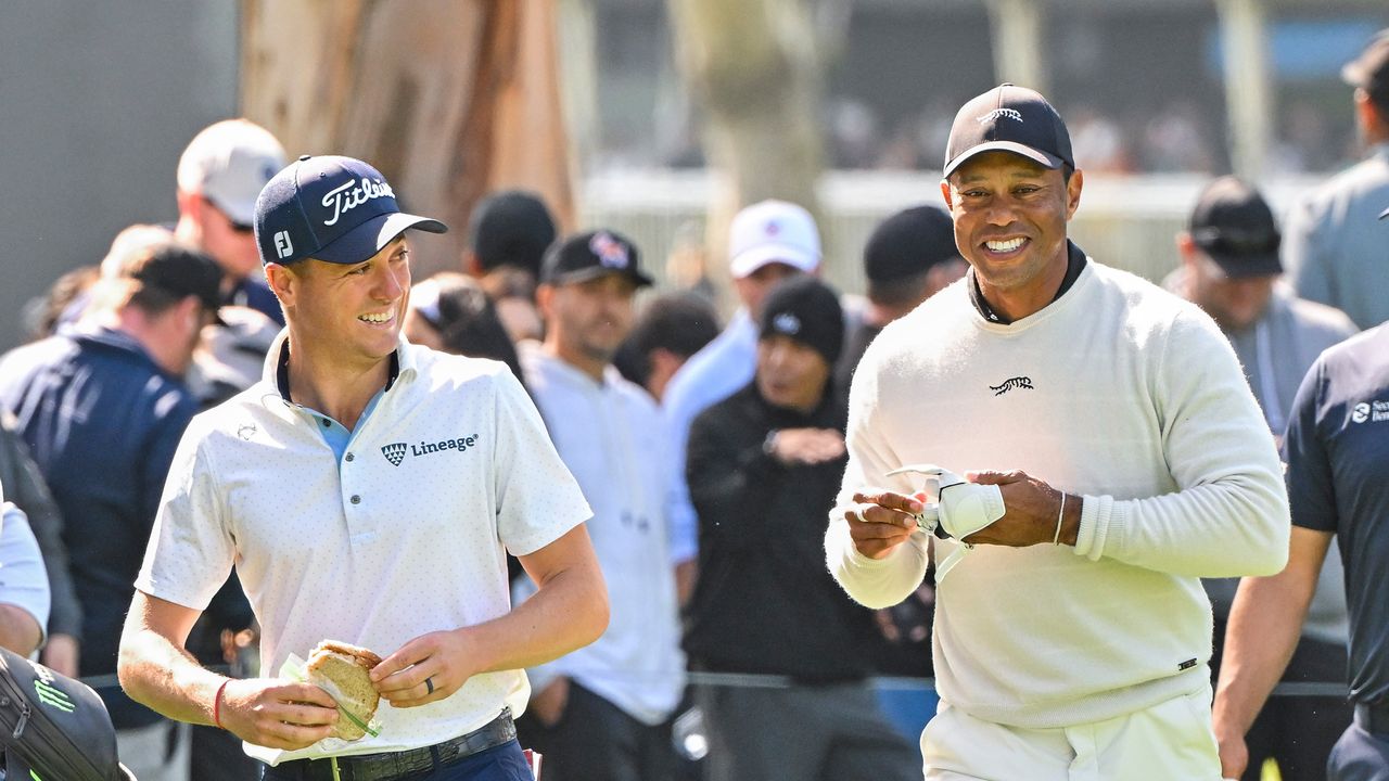 Justin Thomas (left) and Tiger Woods share a laugh at the 2024 Genesis Invitational