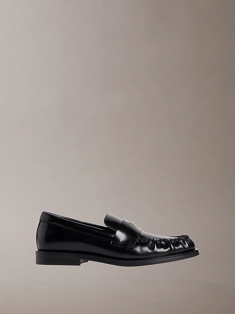 Theo - Leather Pleated Toe Loafers