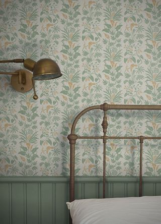 An eco-wallpaper in a subtle botanical print