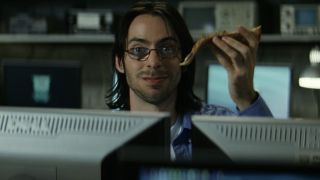 Grad student (Martin Starr) has pizza in The Incredible Hulk