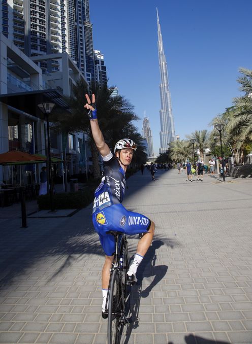 Iljo Keisse celebrates