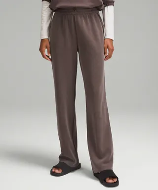 Softstreme High-Rise Pant *regular