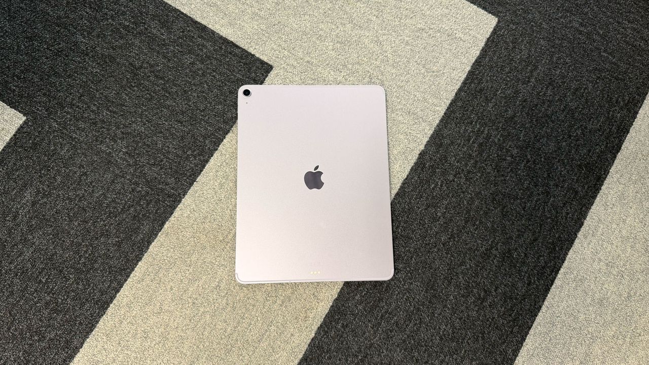  The iPad Air M4 sounded so underwhelming... then I got my hands on it 