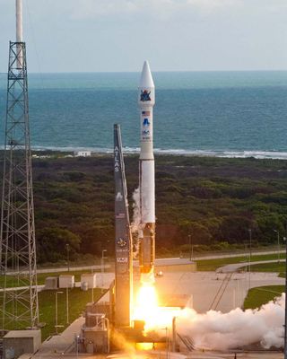 A United Launch Alliance Atlas 5 rocket launches the classified NROL-38 spy satellite into orbit from Space Launch Complex-41 at the Cape Canaveral Air Force Station in Florida on June 20, 2012. Liftoff occurred at 8:28 a.m. EDT. The national security satellite will be used by the National Reconnaissance Office.