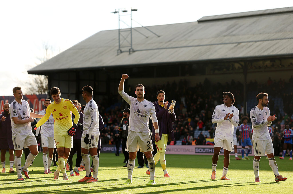 LONDON, ENGLAND - NOVEMBER 30: Diogo Dalot of Manchester United acknowledges the fans after the Premier League match between Crystal Palace and Manchester United at Selhurst Park on November 30, 2025 in London, England. (Photo by Julian Finney/Getty Images)