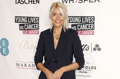 holly willoughby hobbs jumper sale