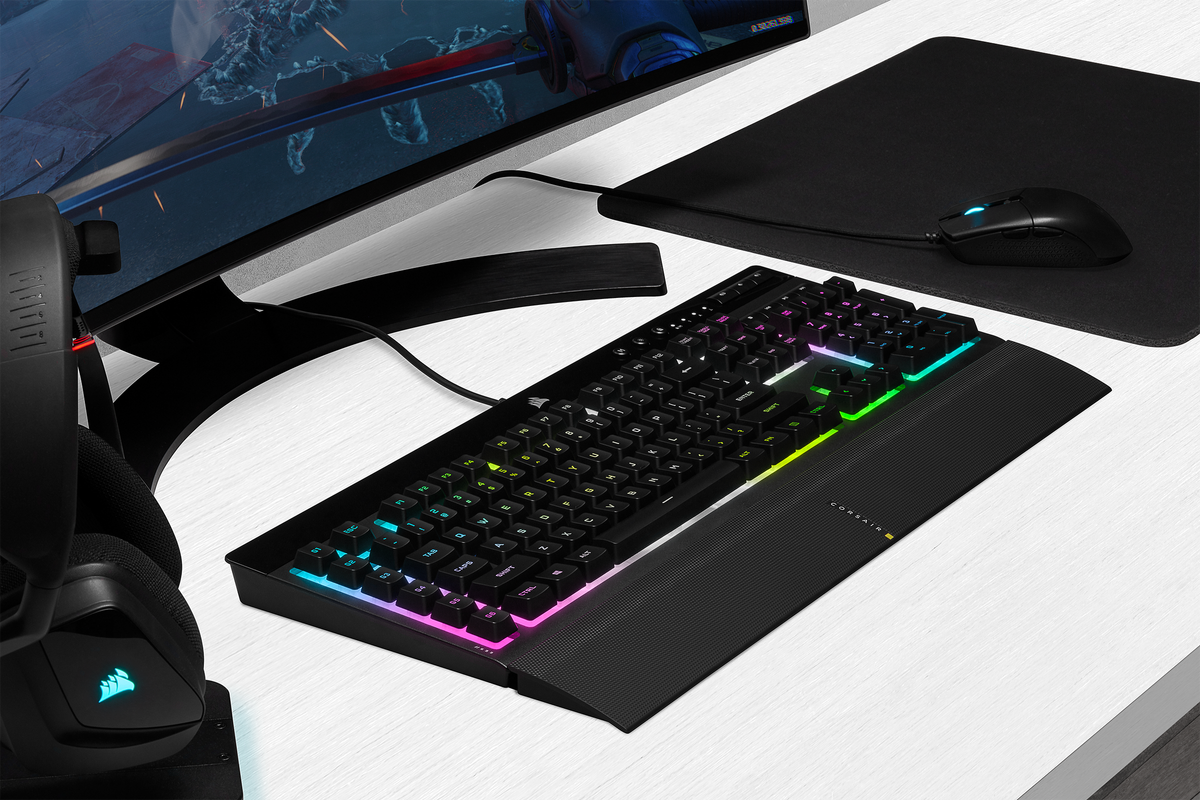 Corsair K55 RGB Pro Gaming Keyboard - Dynamic RGB Backlighting, Six Macro  Keys with Elgato Stream Deck Software Integration 