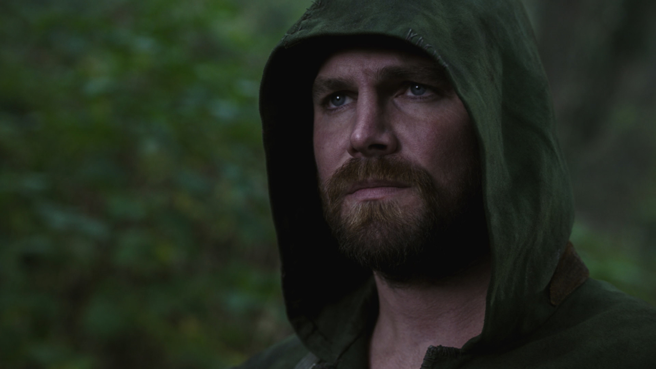 The Flash: Stephen Amell On Returning As Green Arrow For Final