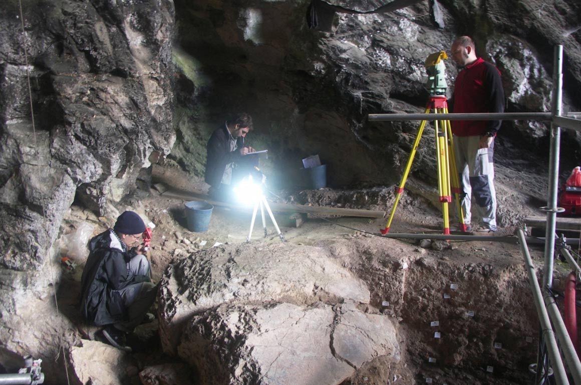 Archaeologists find a hidden message in a mysterious 18,700-year-old tomb 