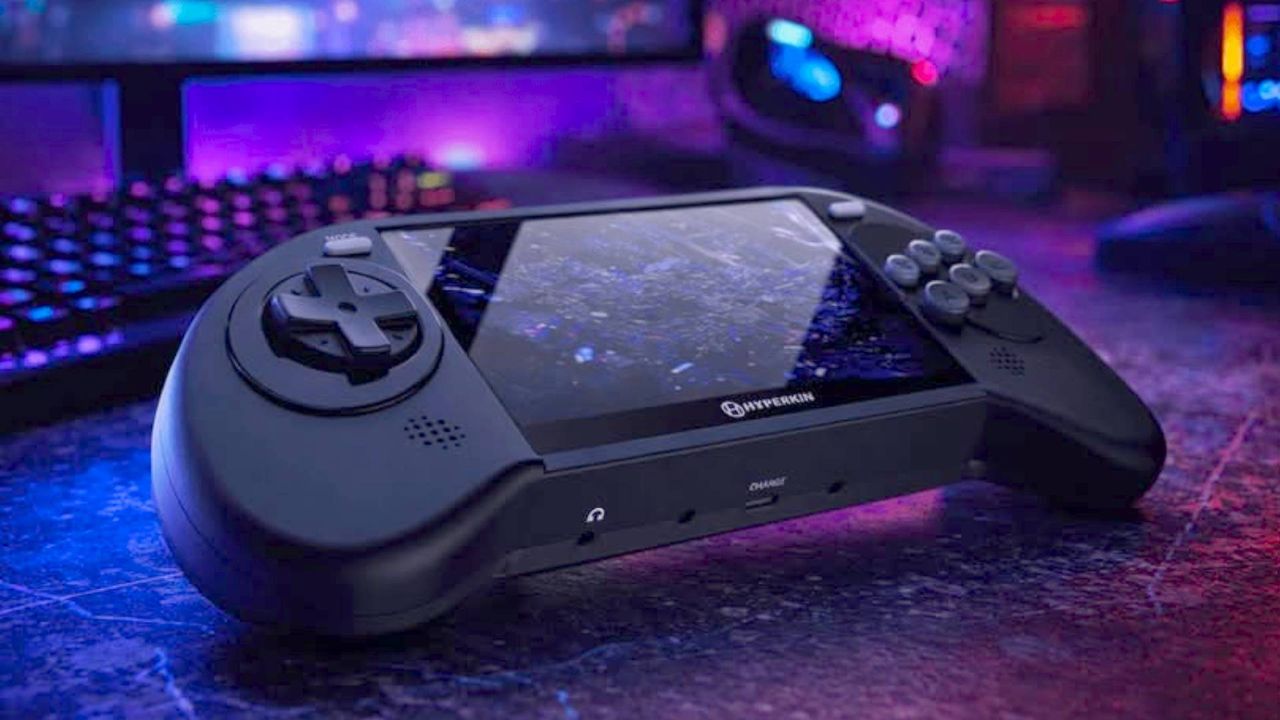  We've been grinding on this for months - Hyperkin just provided an update on its Sega Genesis handheld, and I'm already hyped to play Sonic 2 outside 
