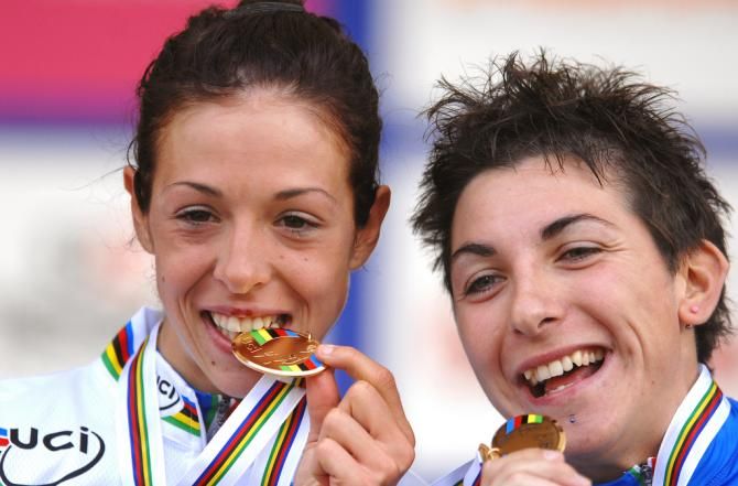 Marta Bastianelli with fellow Italian Giorgia Bronzini in 2007