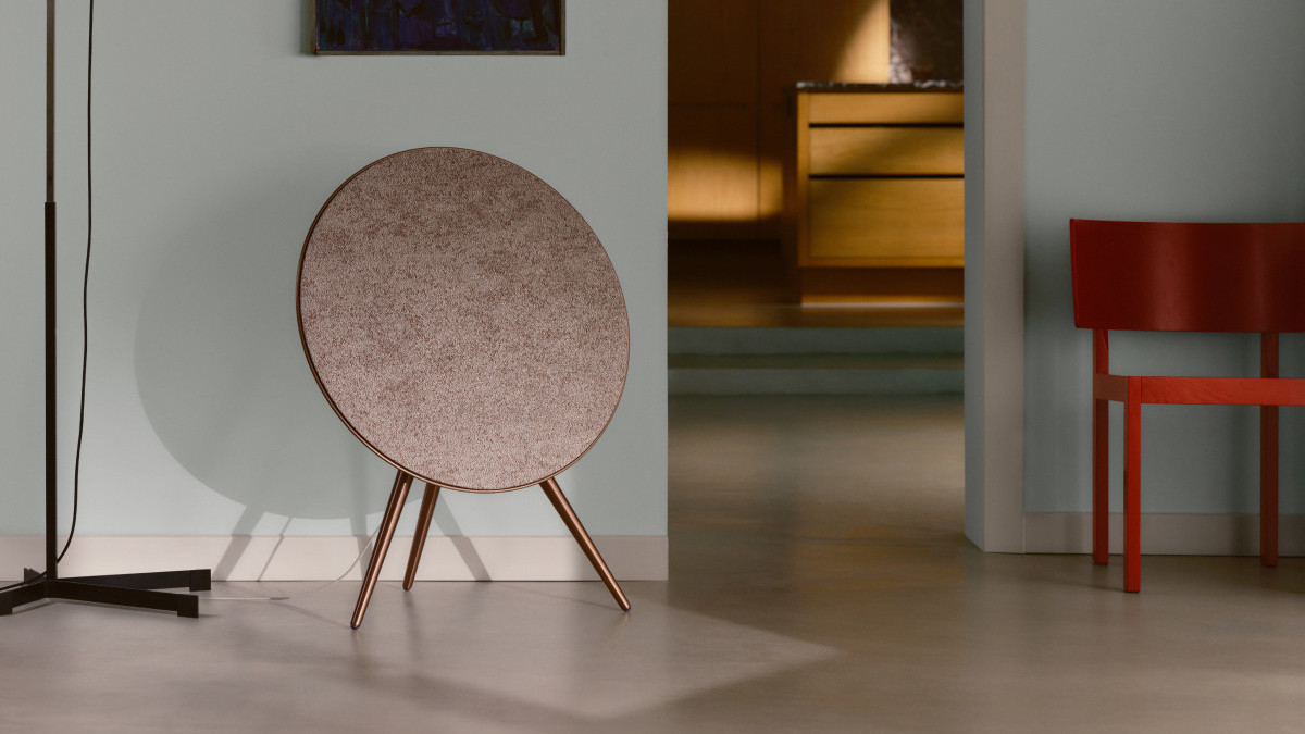 Bang & Olufsen Beosound A9 in Sienna Brown with Woolscape Mineral Red fabric by Kvadrat
