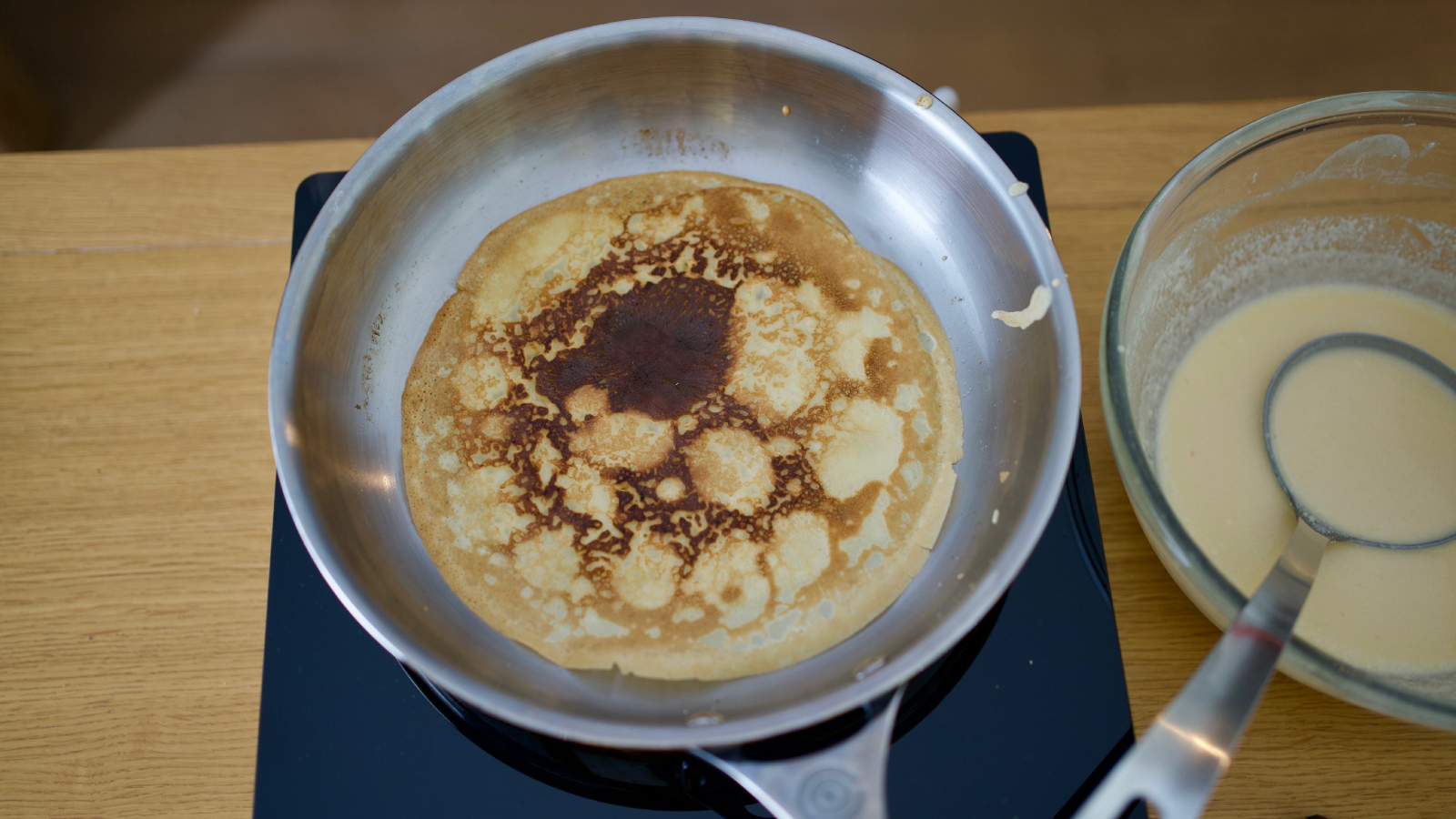 The Tillreda Portable induction hob from IKEA