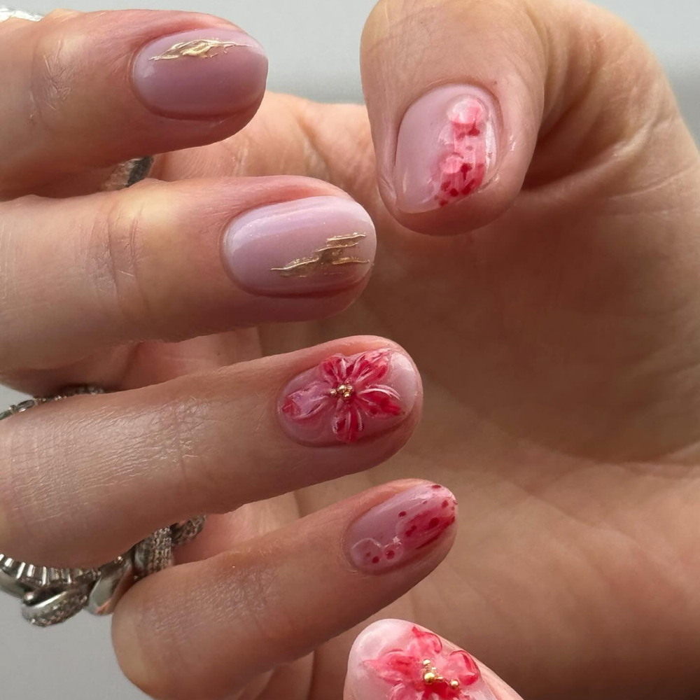 It's Official: These Are the Chicest Ways to Wear Short Nails This Summer