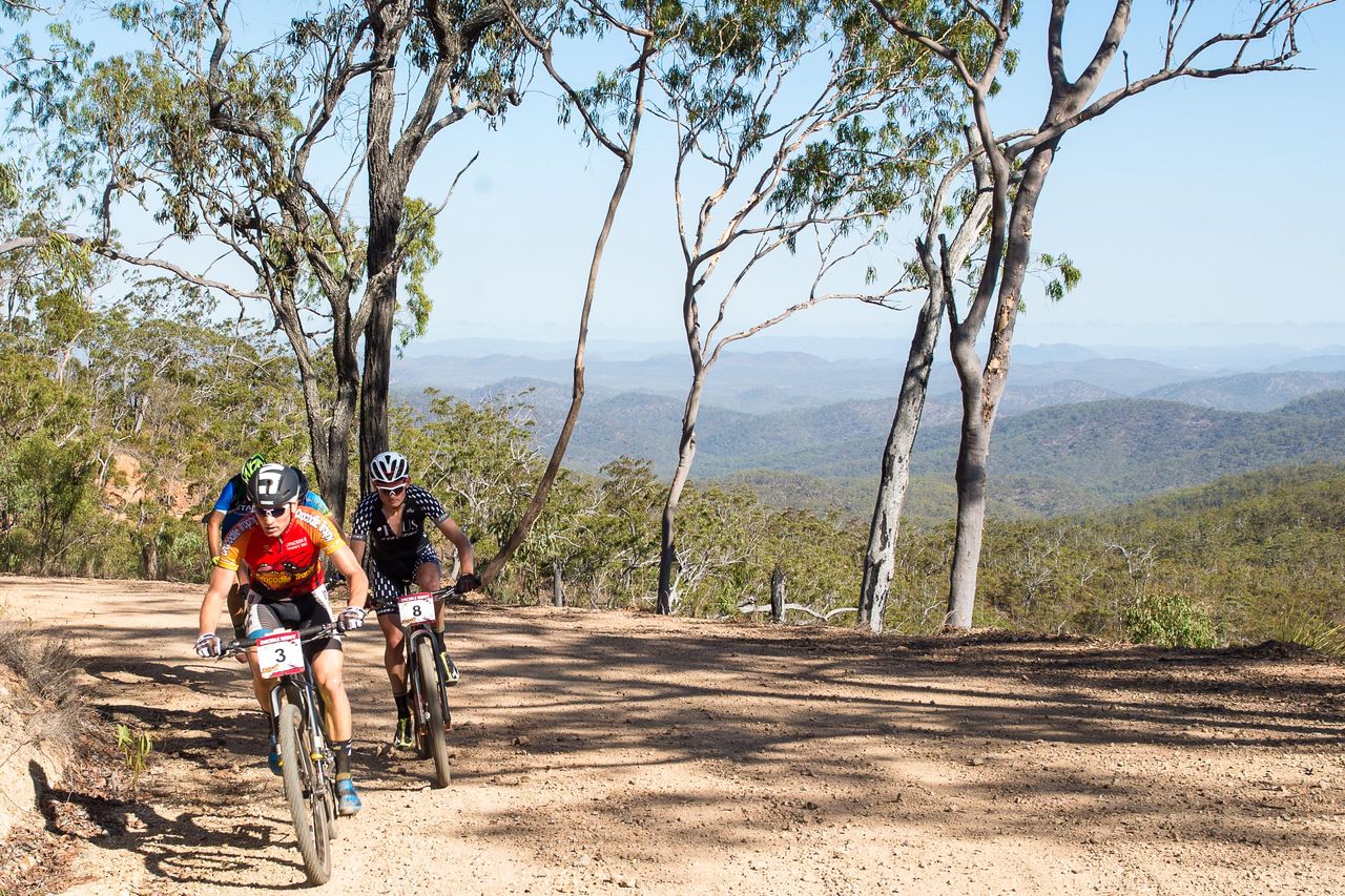 Today's race was a marathon in the Irvinebank mining region with views of the spectacular Outback - Urs Huber left, Soren Nissen right.