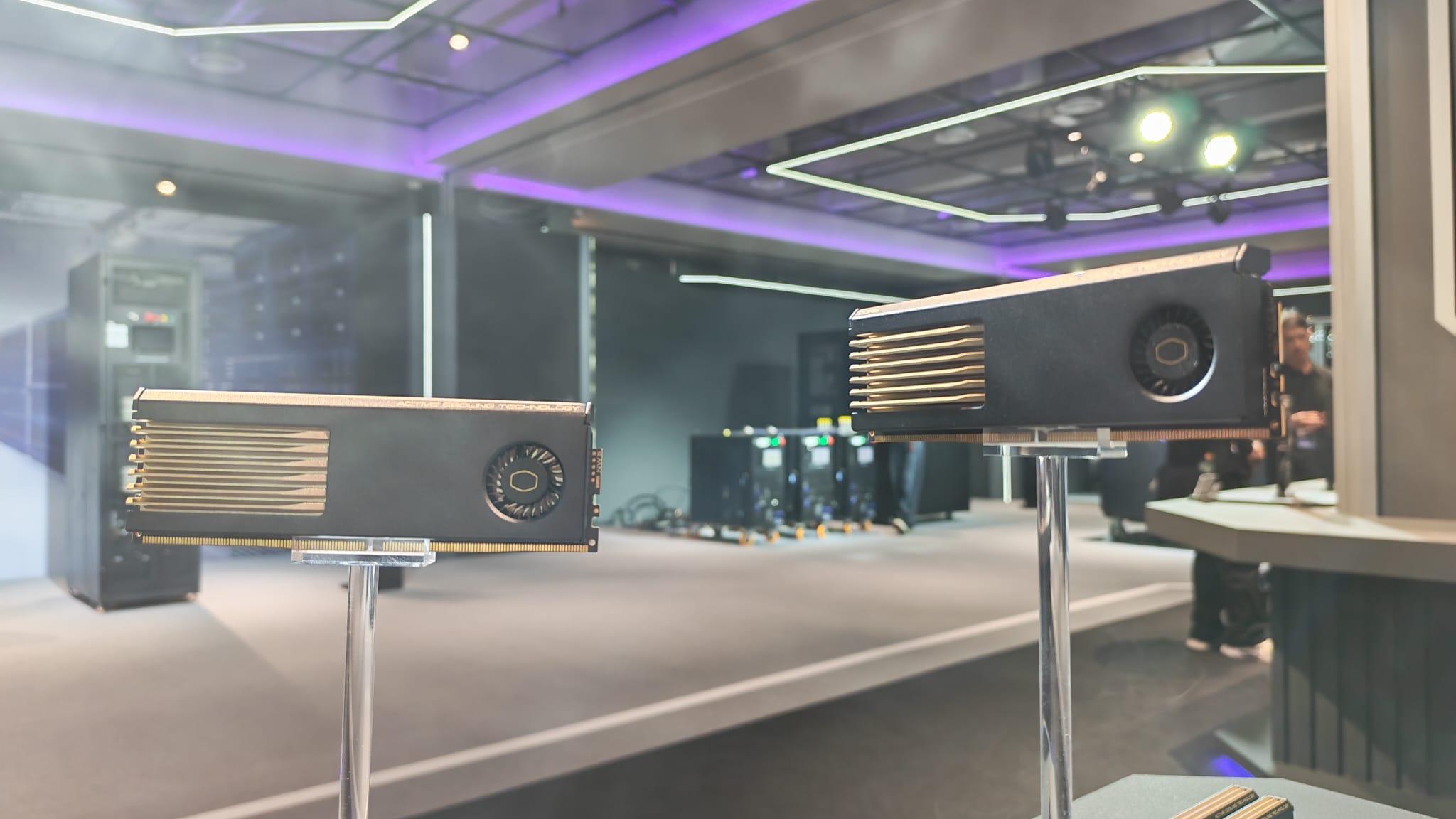 Two Active Cooling RAM modules at Computex 2026