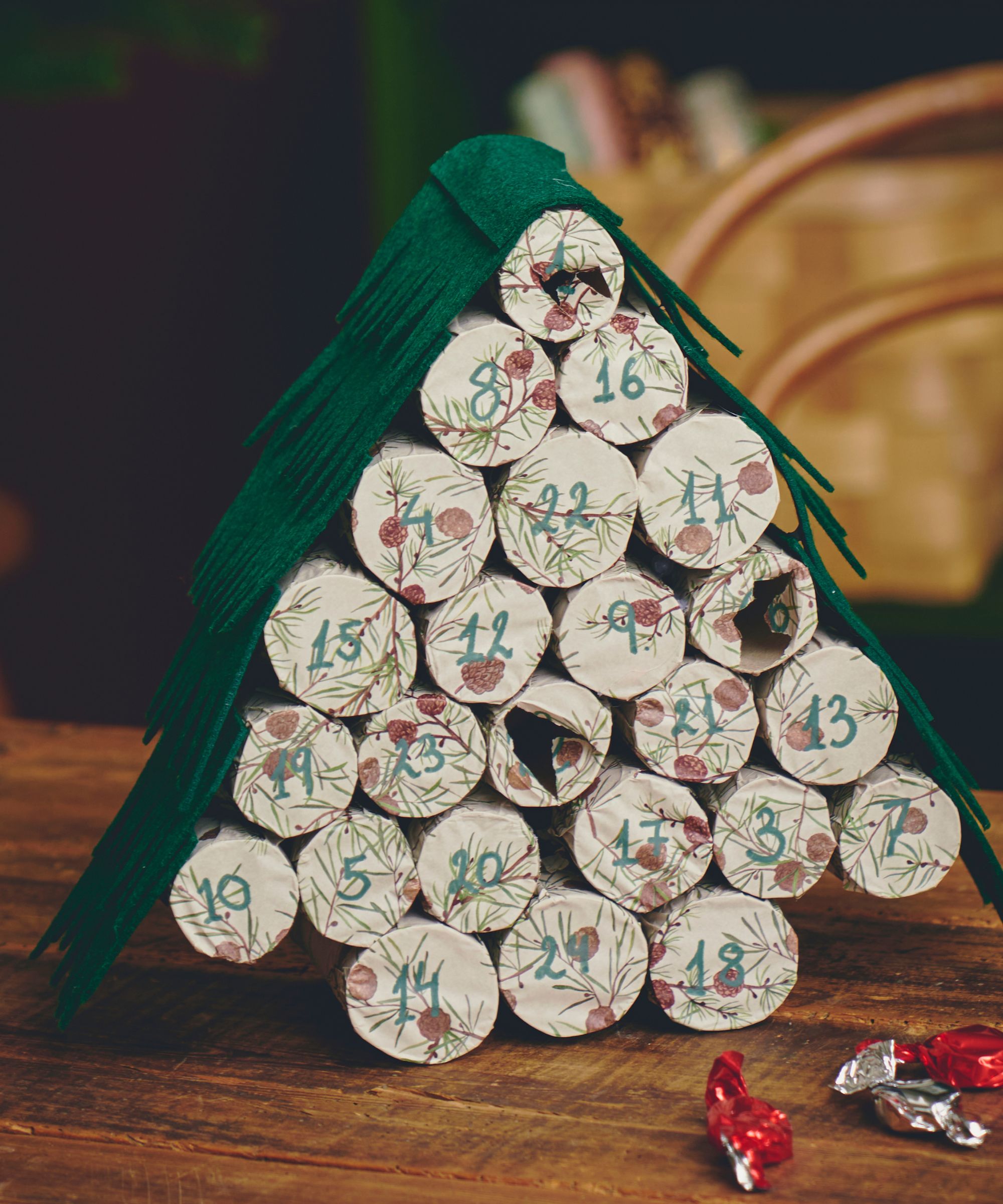 DIY Christmas tree Advent calendar made from toilet rolls