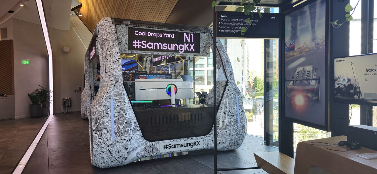 Samsung Galaxy Book4 Edge event