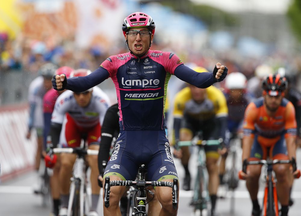 Sacha Modolo takes stage 13 of the Giro d'Italia.