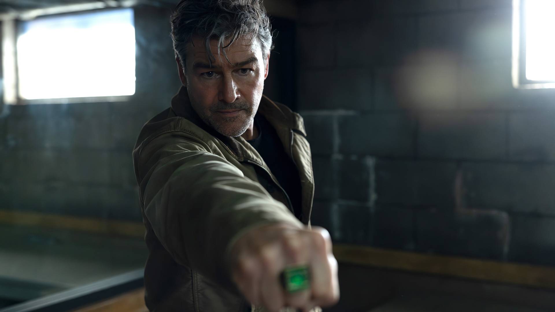 Kyle Chandler as Hal Jordan in Lanterns