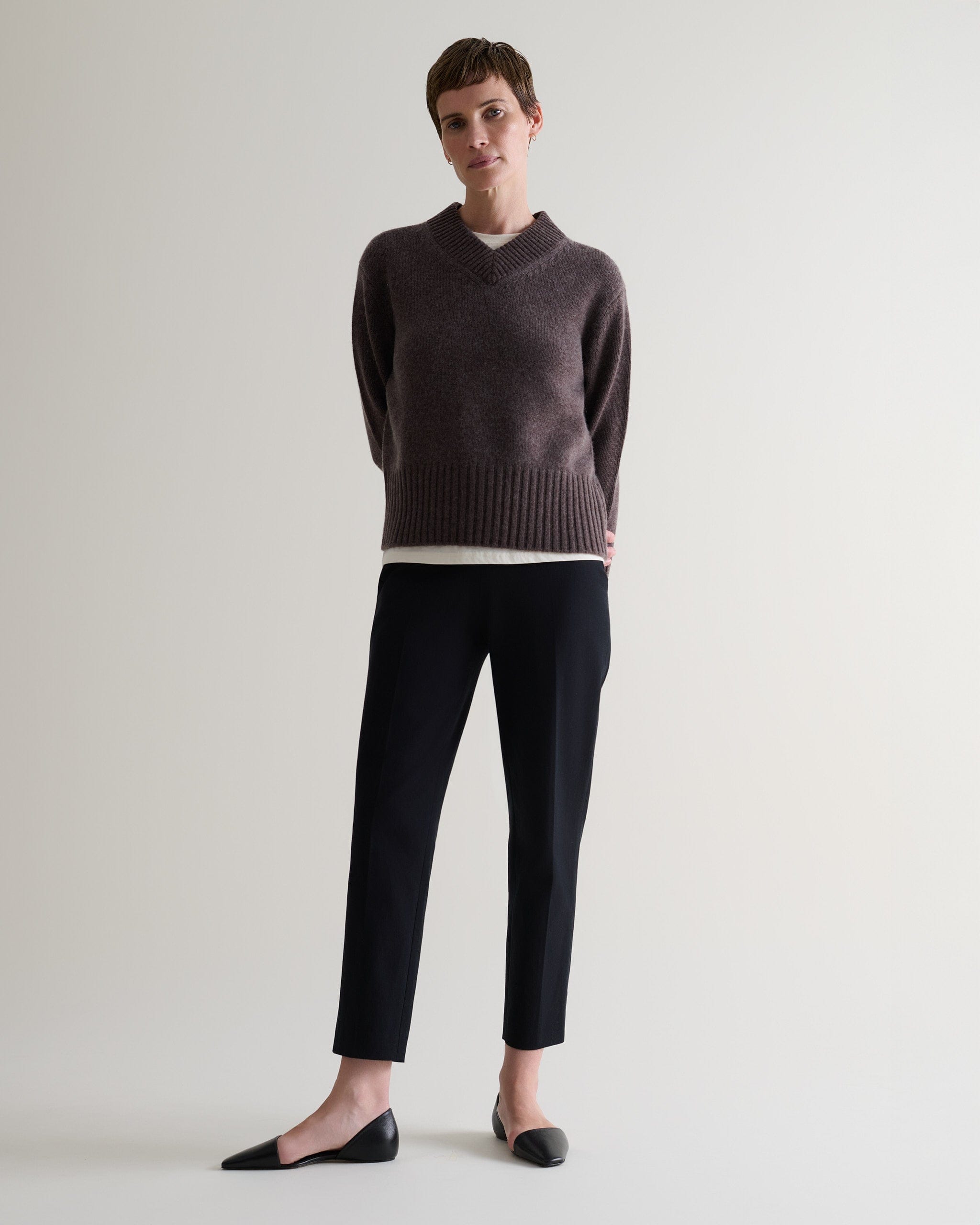 Women's Cashmere Merino V Neck Jumper - Chocolate - Xs / Chocolate