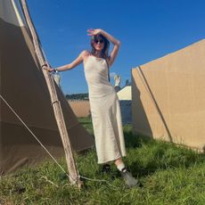 Daisy Edgar Jones in Hunter boots at Glastonbury 2025. 
