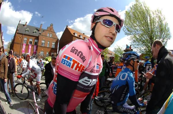 Taylor Phinney (BMC) survived a late scare on stage 2 to keep his maglia rosa