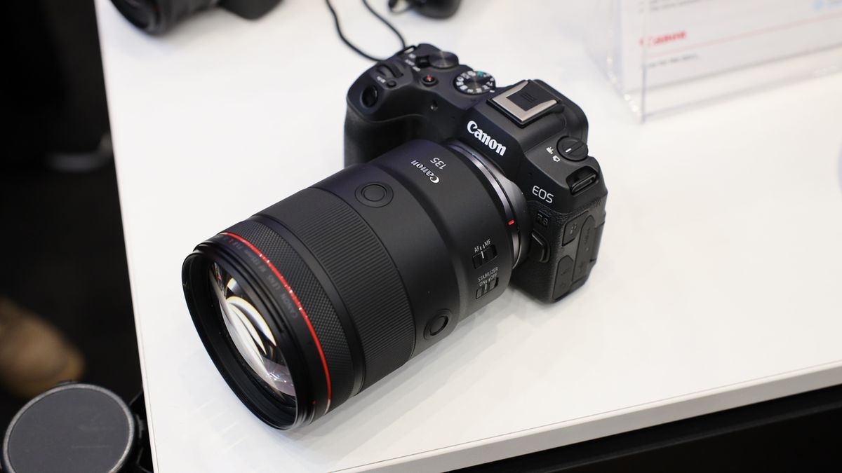 Canon RF 135mm f/1.8L IS USM hands-on review | Digital Camera World