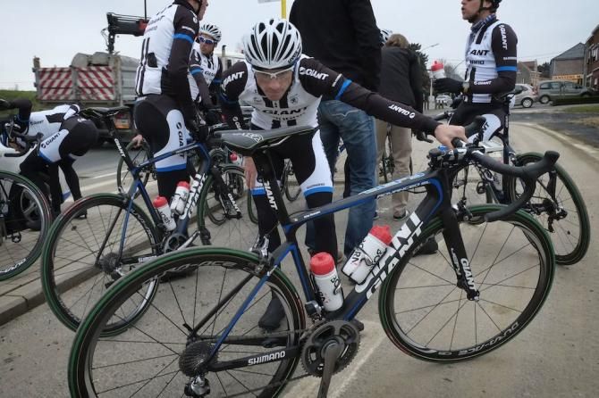 Dries Devenyns inspects his new Giant bike