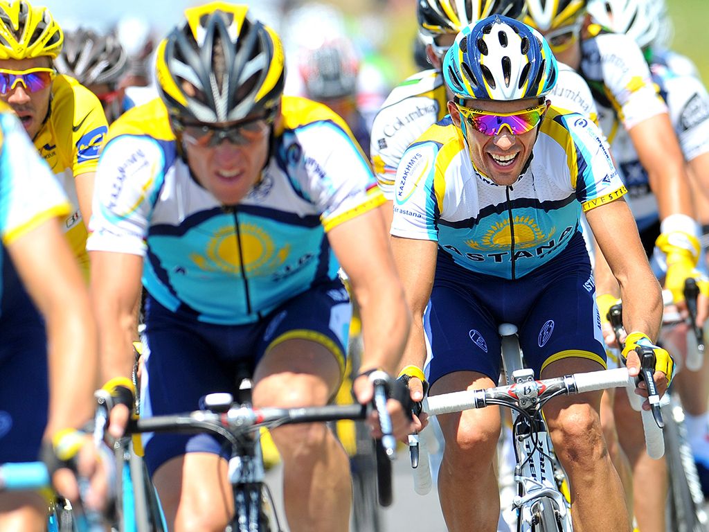 Contador sits on Armstrong's wheel