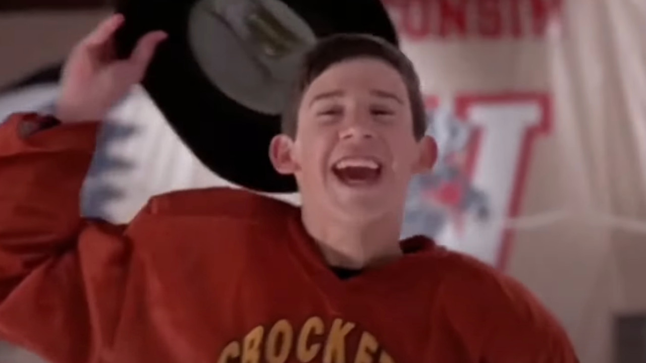 32 Things That Make No Sense About D2: The Mighty Ducks But Don’t Stop Me From Loving It