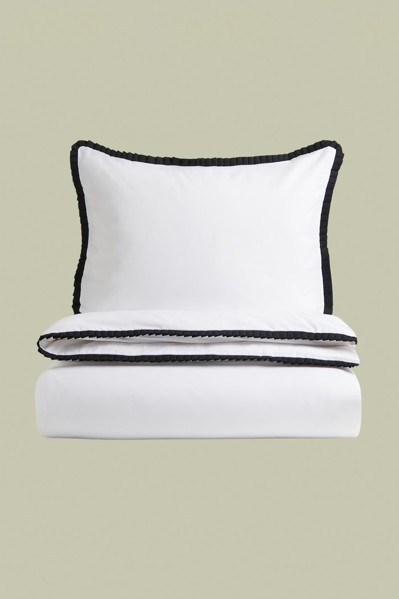 White bedding with thick black piping