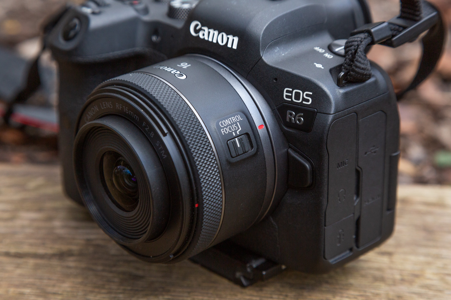 Canon RF 16mm F2.8 STM Review