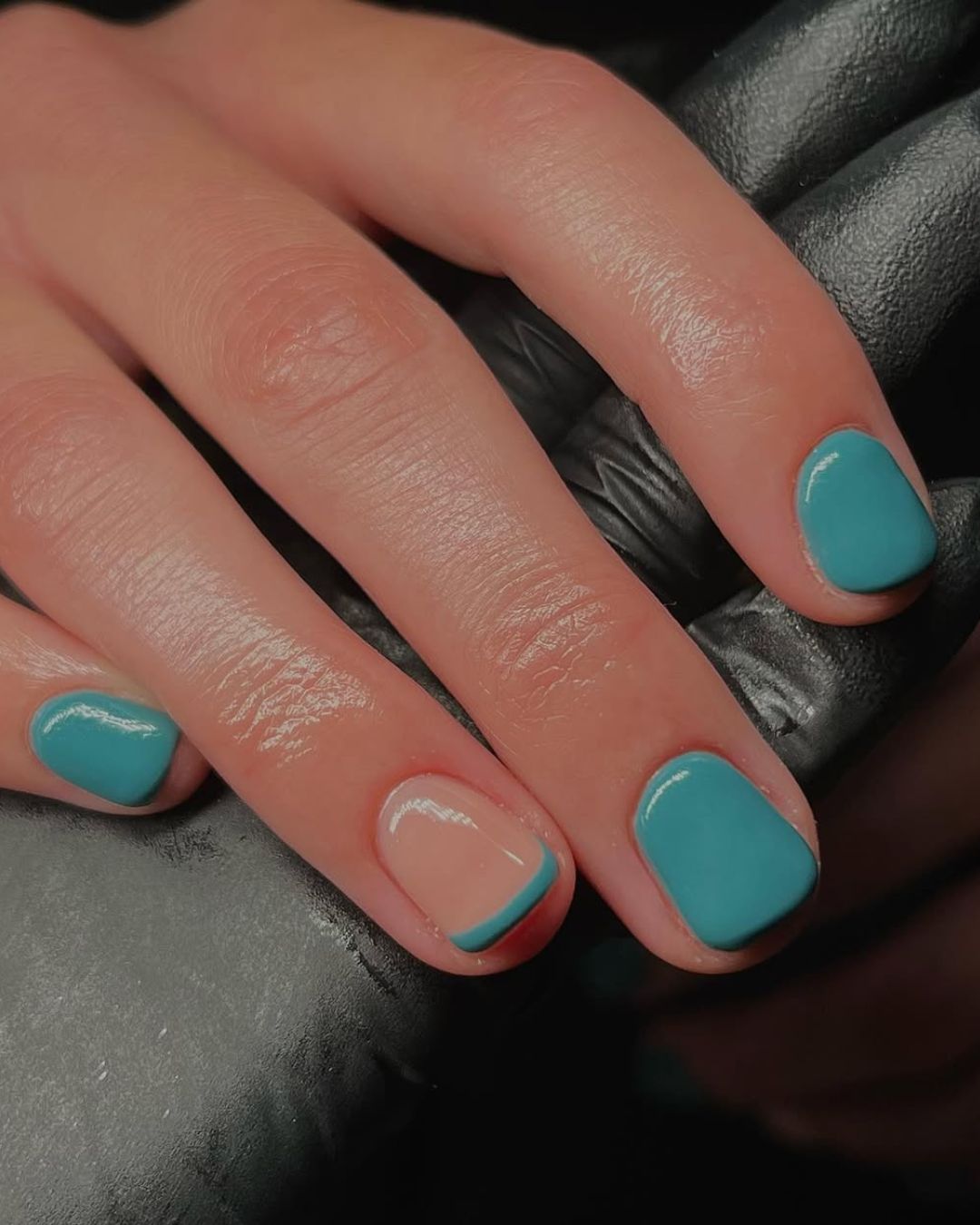 @bambinailss July Nail Colours