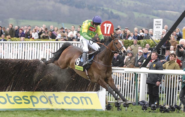 Kauto Star takes the first of his two Cheltenham Gold Cups in 2007