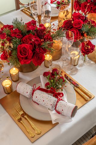How to set the perfect Christmas table