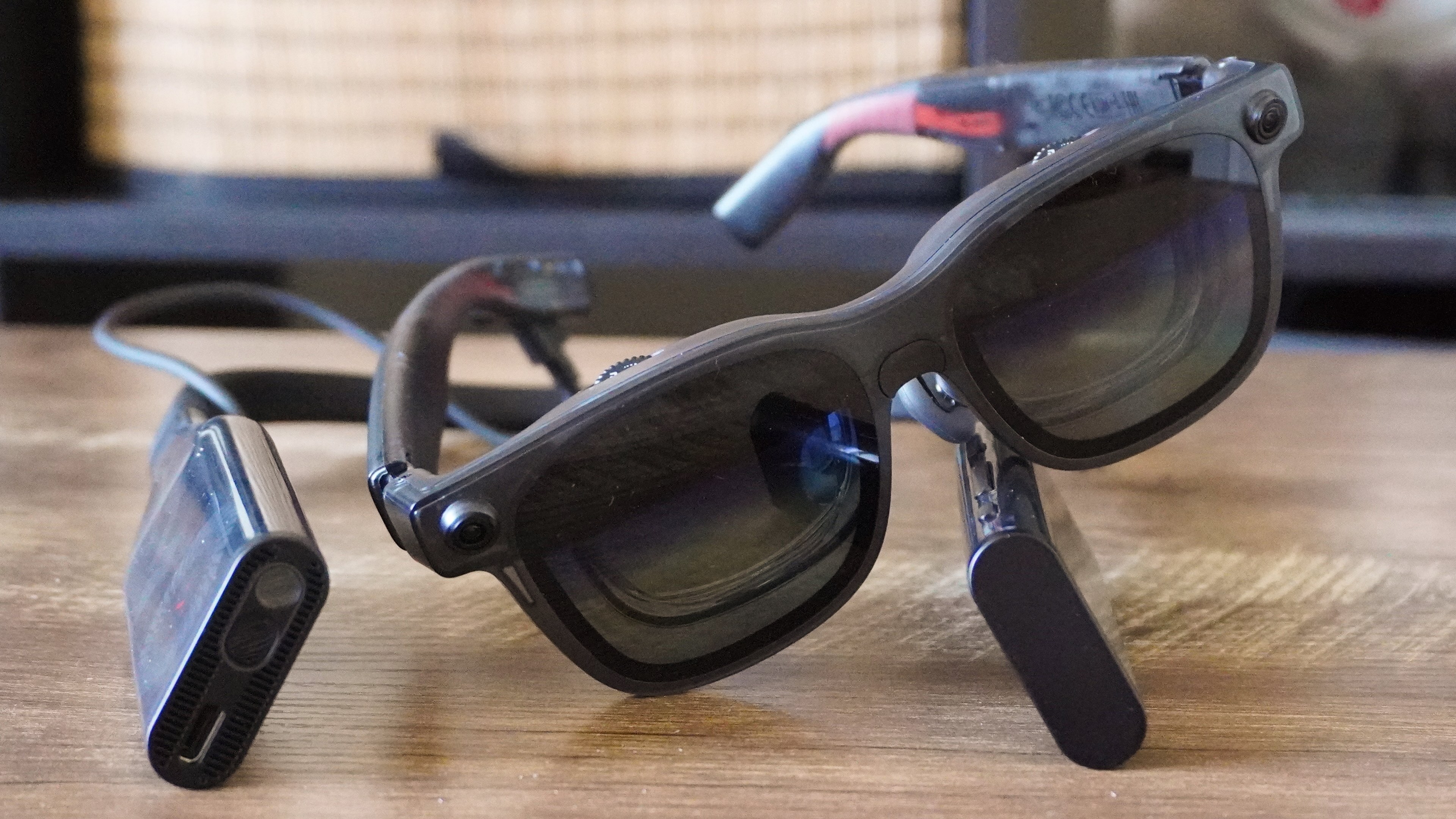 Viture Luma Ultra and Pro Neckband