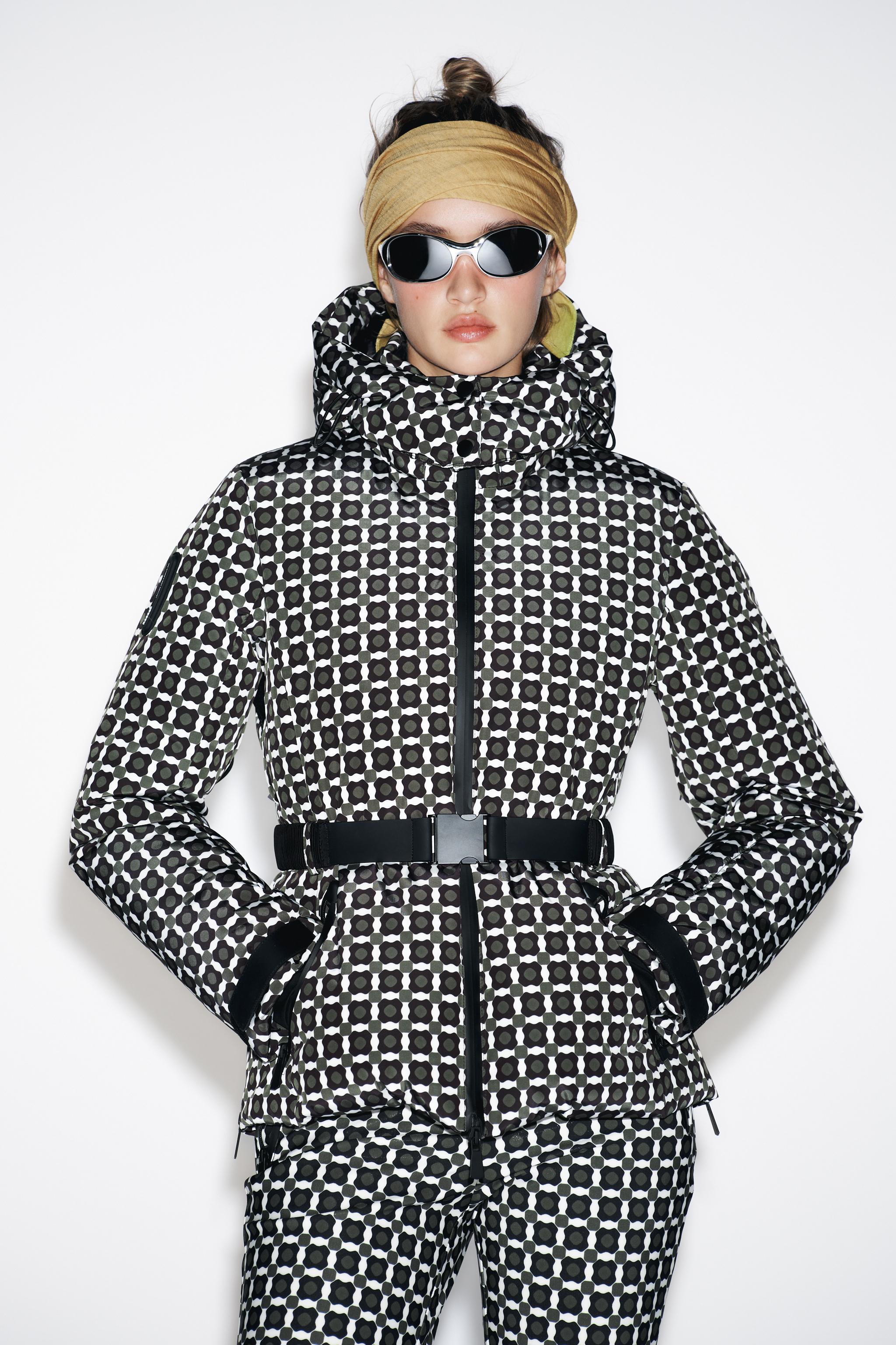 Hooded Water-Resistant Windproof Down Jacket Recco&amp;reg; Technology Ski Collection