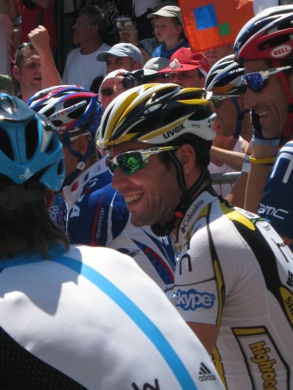 Mark Cavendish (HTC-Columbia) smiles before the start