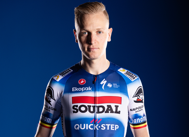 Tim Merlier shows off the 2024 Soudal Quick-Step jersey
