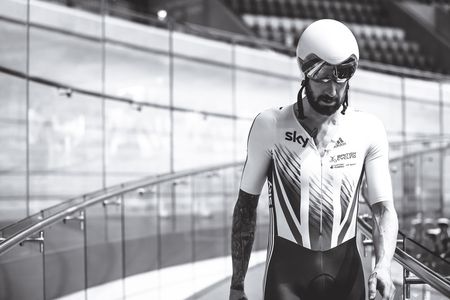 Bradley Wiggins walks down into the track centre
