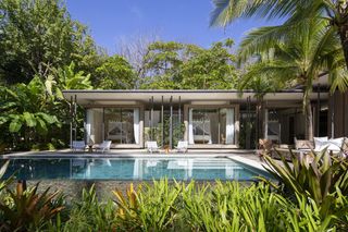 Connected pods define Studio Saxe’s Costa Rican jungle retreat, one of Ellie Stathaki's top 10 houses of the year