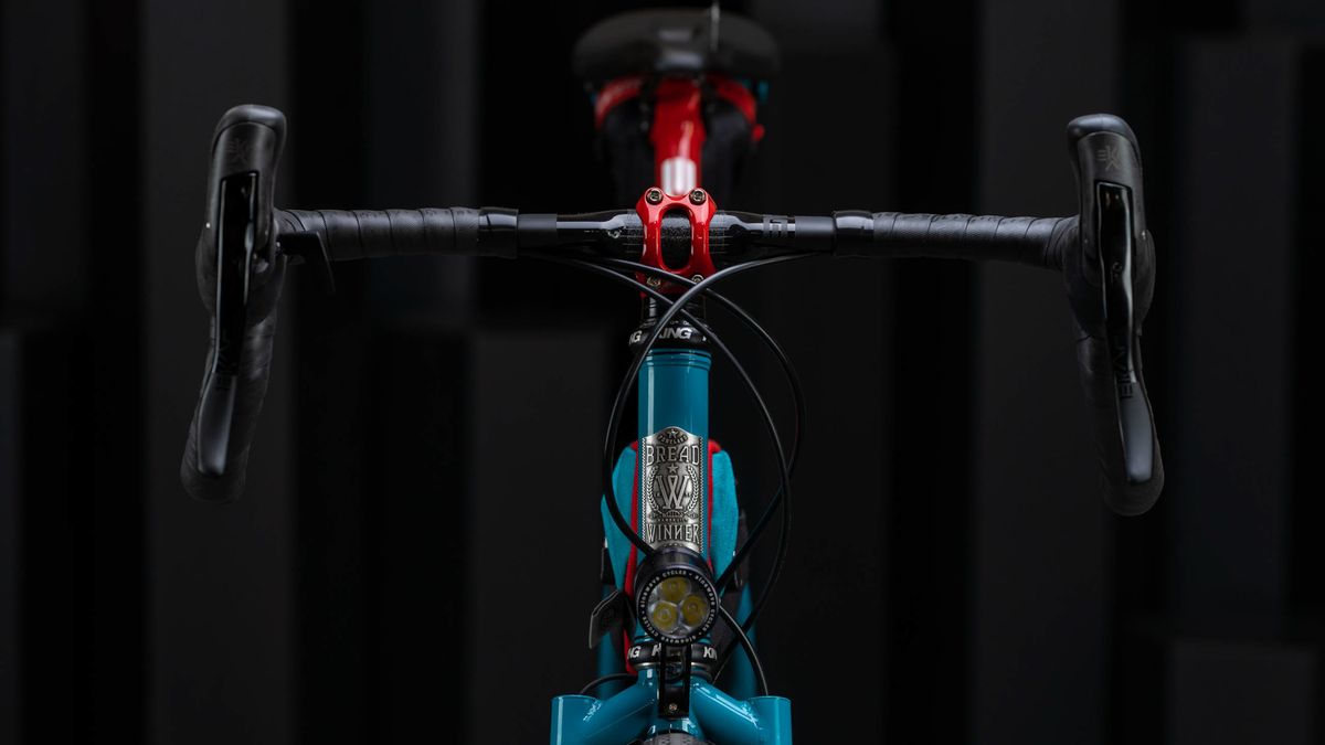 Enve Builders Roundup 2022 - Breadwinner G-Road