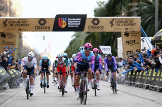 Cl&agrave;ssica Comunitat Valenciana: Dylan Groenewegen makes flying start for new team Unibet Rose Rockets with victory in first race