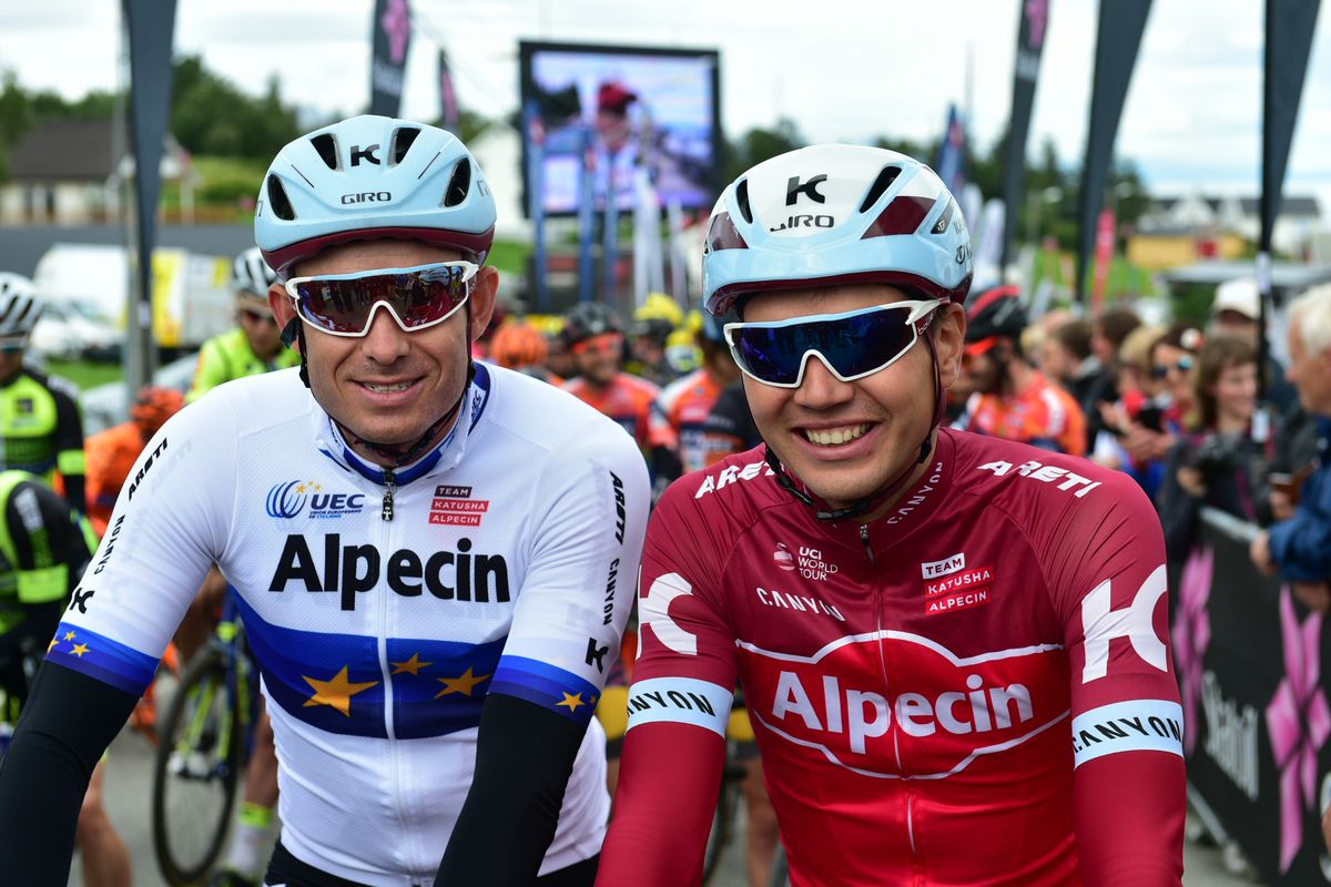Teammates Alexander Kristoff and Rein Taaram&auml;e on the start line
