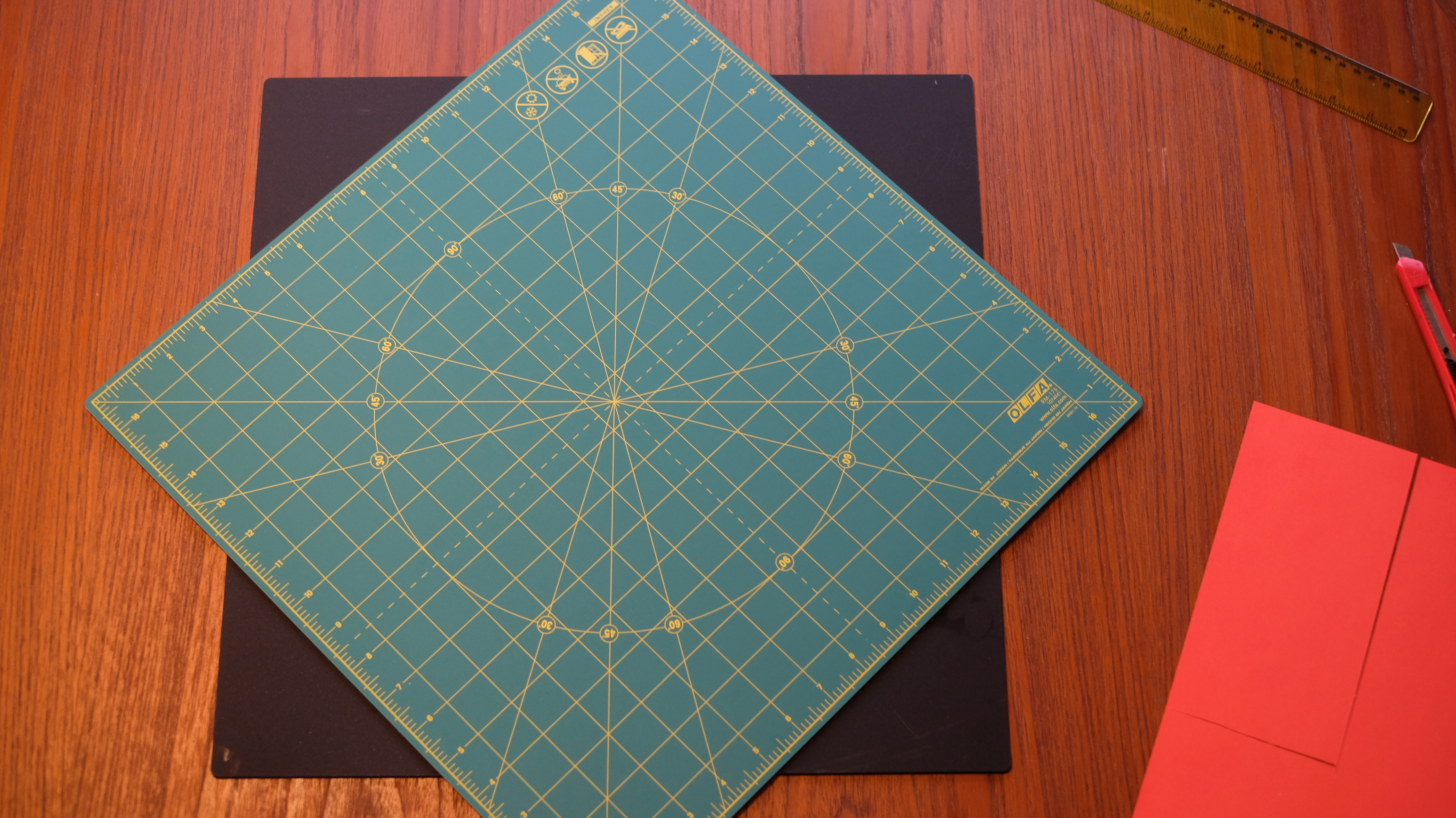 Photograph of OLFA Rotating Cutting Mat